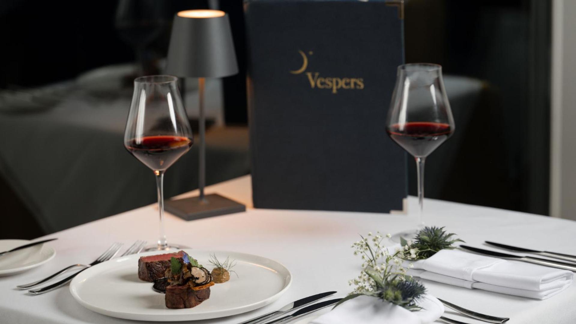 The Culloden Estate And Spa Holywood  Ngoại thất bức ảnh Vesper's