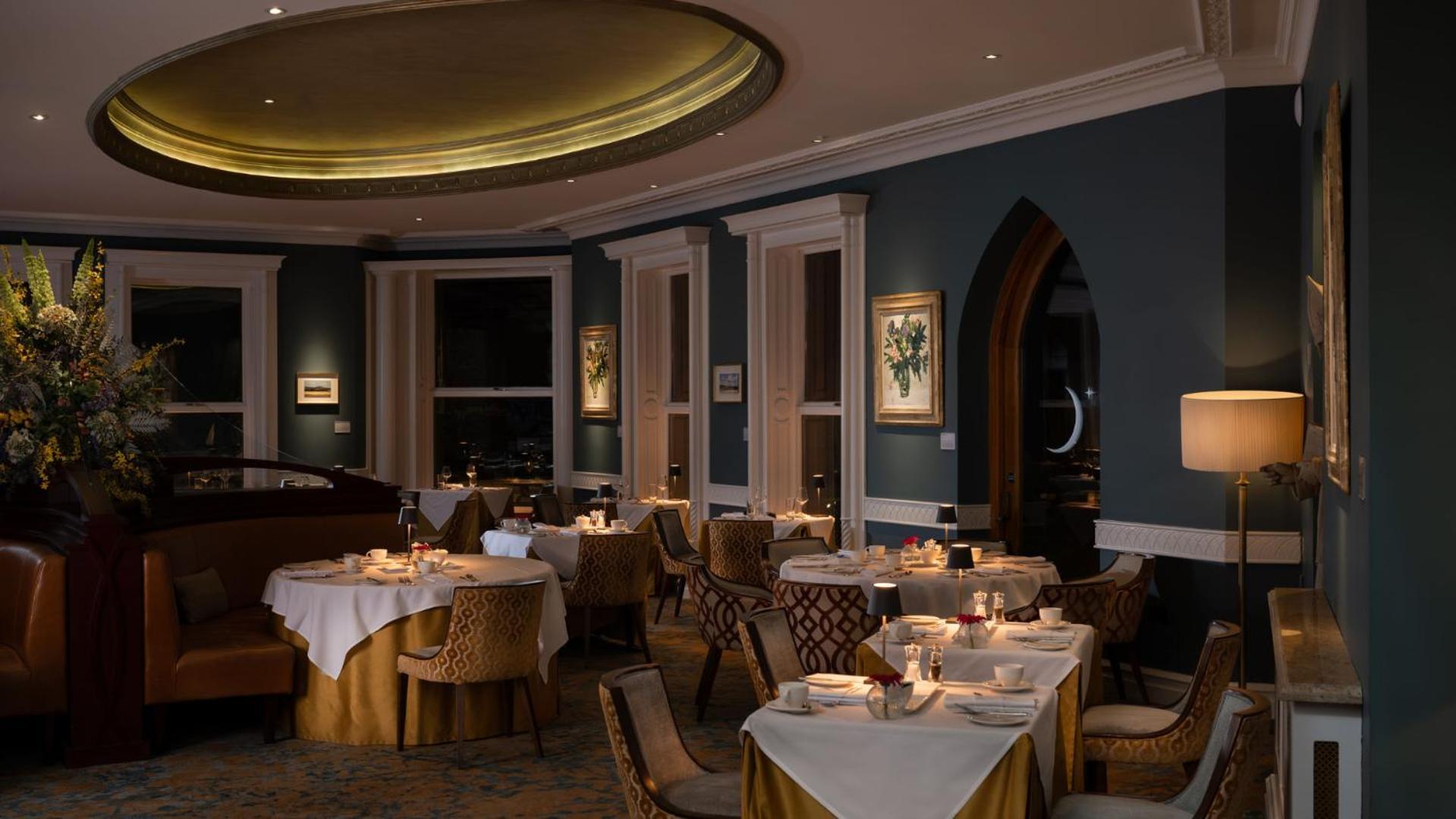 The Culloden Estate And Spa Holywood  Ngoại thất bức ảnh The restaurant at the Taj Mahal Palace
