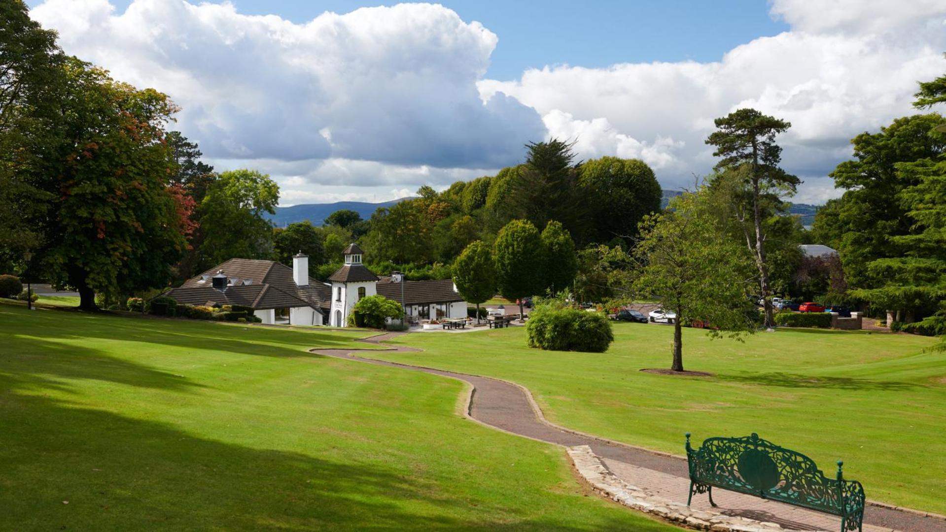 The Culloden Estate And Spa Holywood  Ngoại thất bức ảnh The village of Portencross